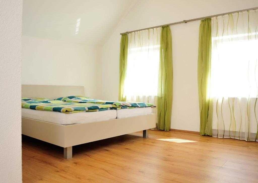 Weingut Edling Apartment Rossdorf  Exterior photo